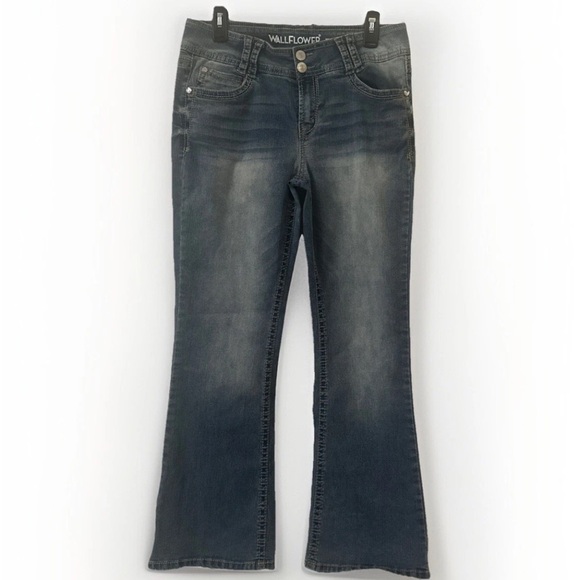 Wallflower Women's Blue Flare Bootcut Mid rise Jeans 11 Short - Picture 1 of 5